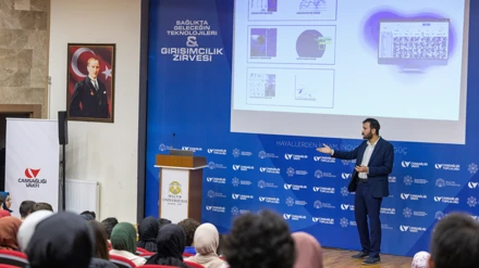 Sağlıkta Geleceğin Teknolojileri ve Girişimcilik Zirvesi gerçekleştirildi